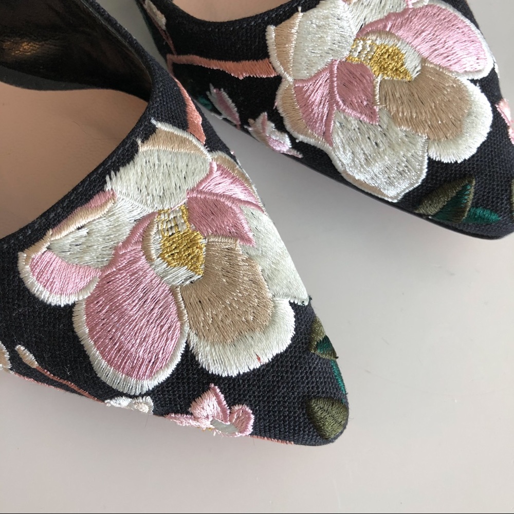 Authentic KATE SPADE Embroidered Flats - Picture 5 of 9
